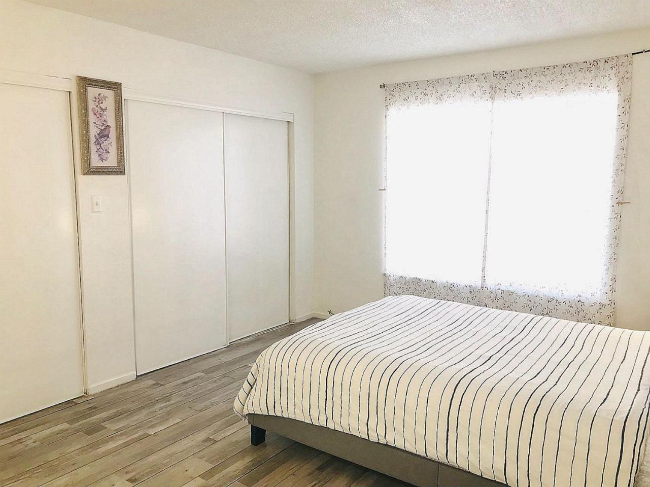 Super 1 Bedroom With Private Bathroom, Shared Kitchen Room -3 Las Vegas Ngoại thất bức ảnh